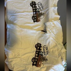 Set of two merry Christmas shirts